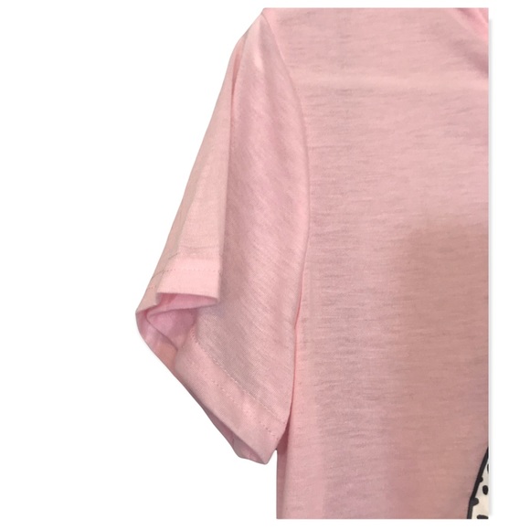 Light Pink Leopard Lips Mouth Short Sleeve Top - Picture 5 of 7